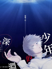 资讯配图：创作者访谈现场的话筒与笔记